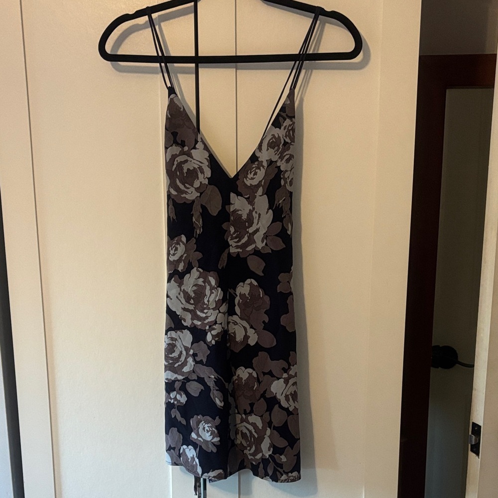 Wilfred Navy and Taupe Floral shorts set